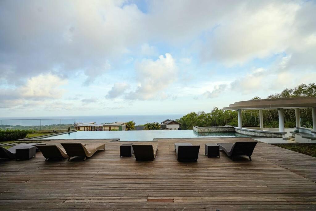 Grand Villa Uluwatu Ungasan  Exterior photo