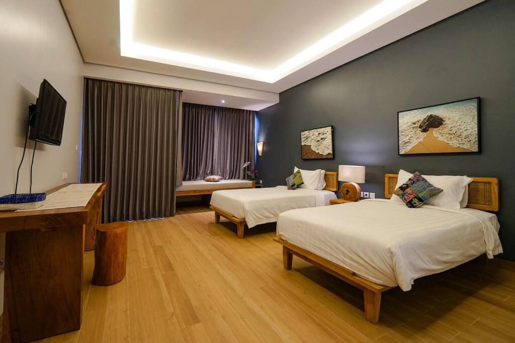 Grand Villa Uluwatu Ungasan  Exterior photo